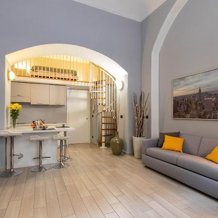 Studio In Piazza Della Consolata By Wonderful Italy Apartamento Turim Exterior foto