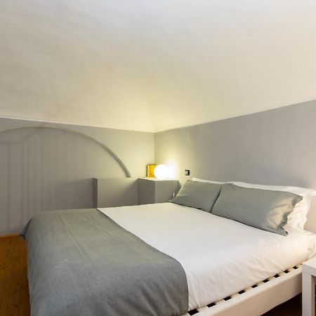 Studio In Piazza Della Consolata By Wonderful Italy Apartamento Turim Exterior foto