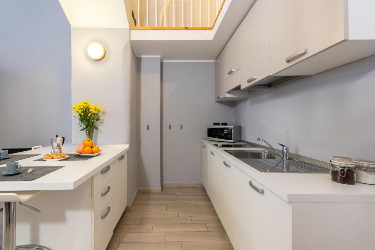 Studio In Piazza Della Consolata By Wonderful Italy Apartamento Turim Exterior foto